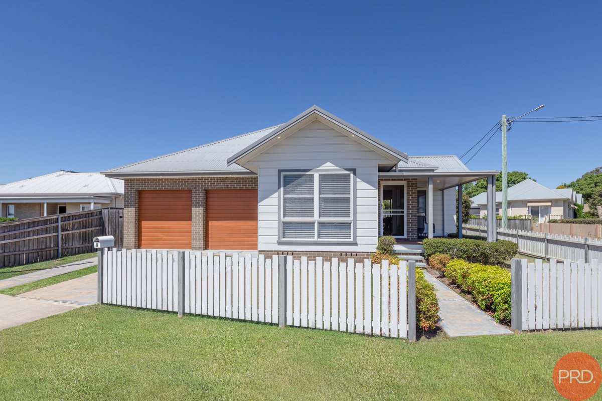 2 Glenarvon Road, LORN NSW 2320