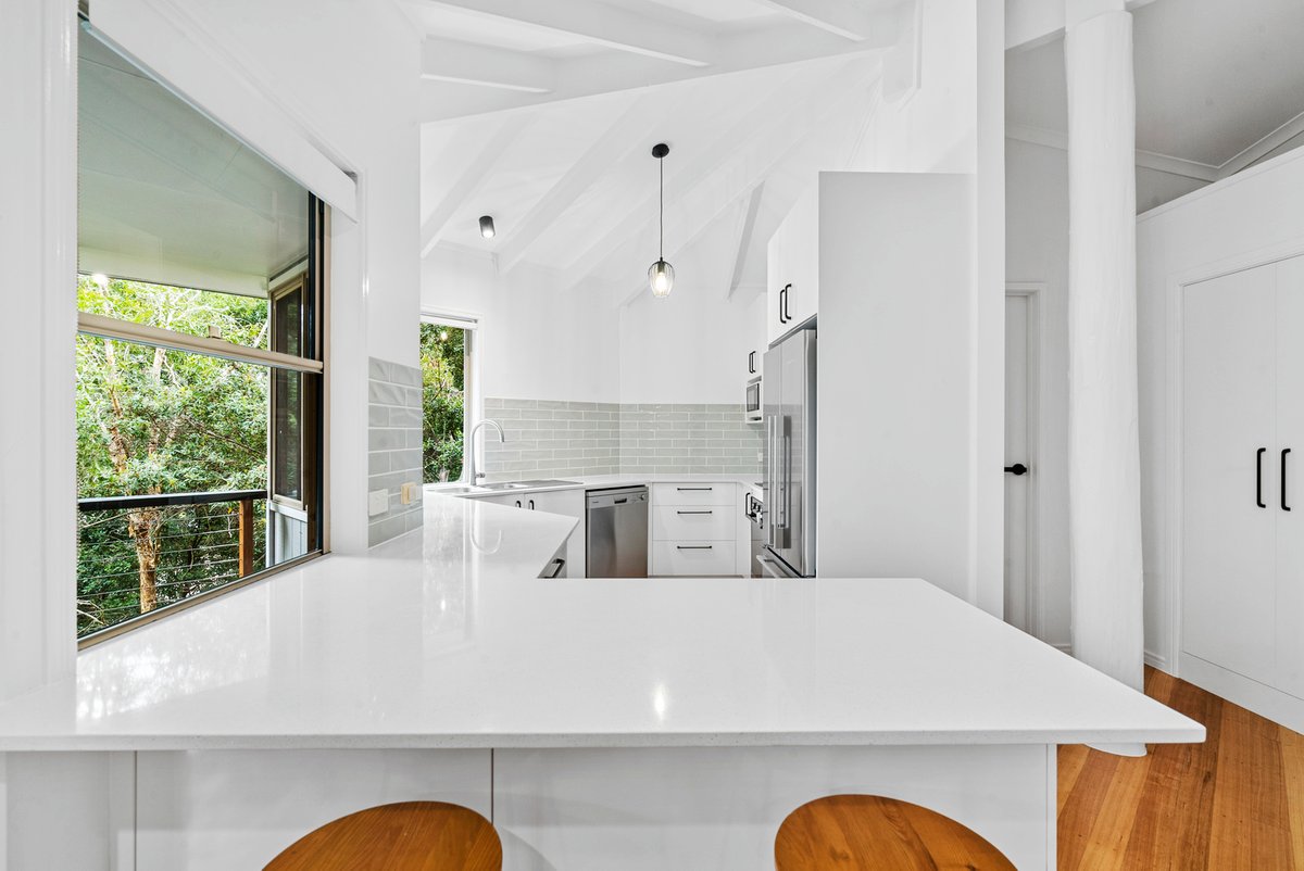 2 Lalina Avenue, TWEED HEADS WEST NSW 2485
