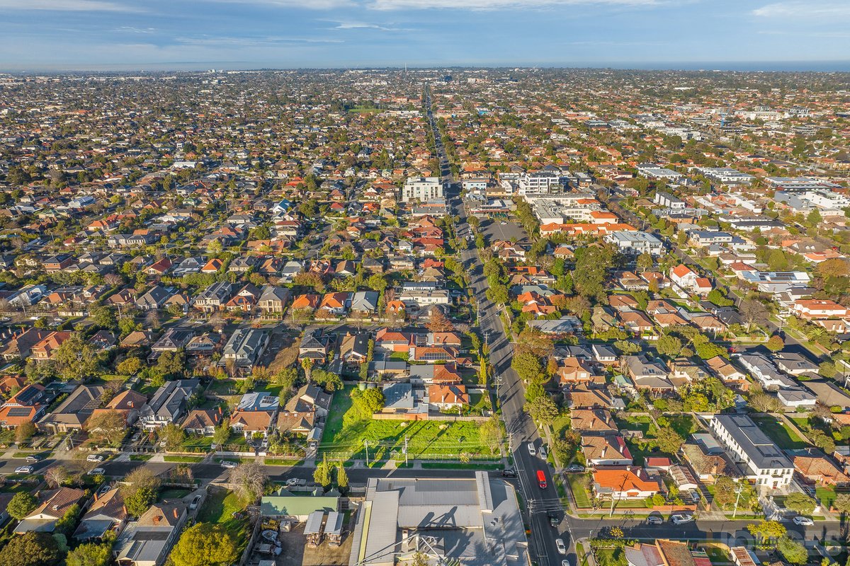 2 Lewis Street Mckinnon - Residential for sale