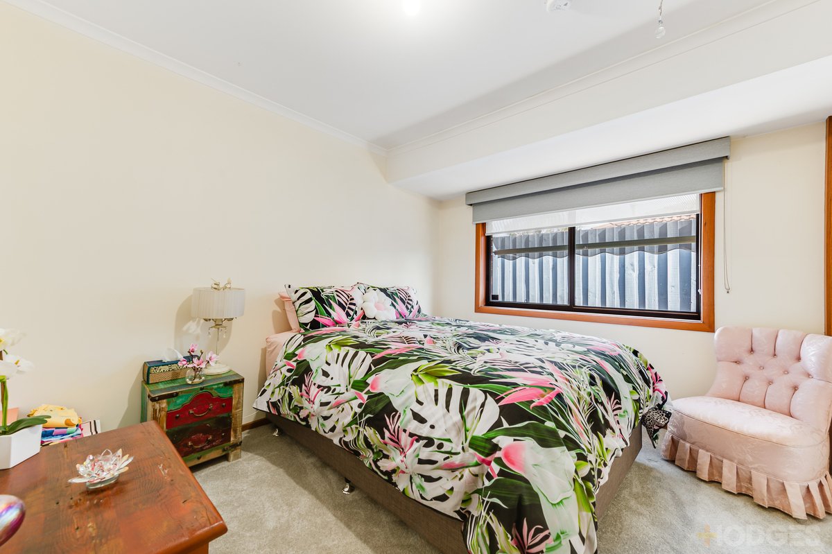 2 Linda Court Werribee - Residential for sale