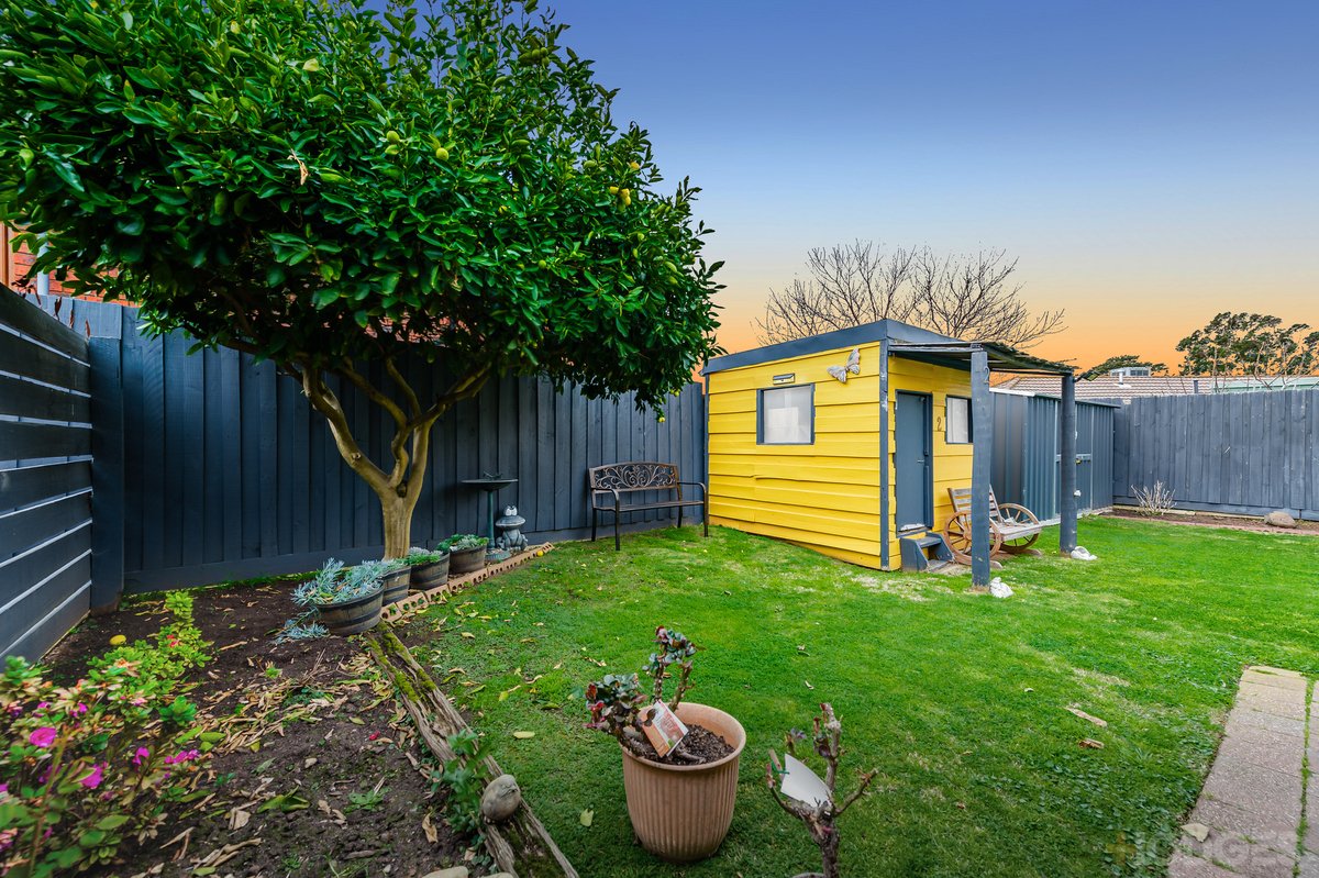 2 Linda Court Werribee - Residential for sale