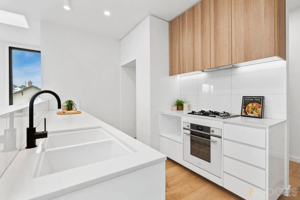 2 Metropol Lane Geelong West - Residential for sale