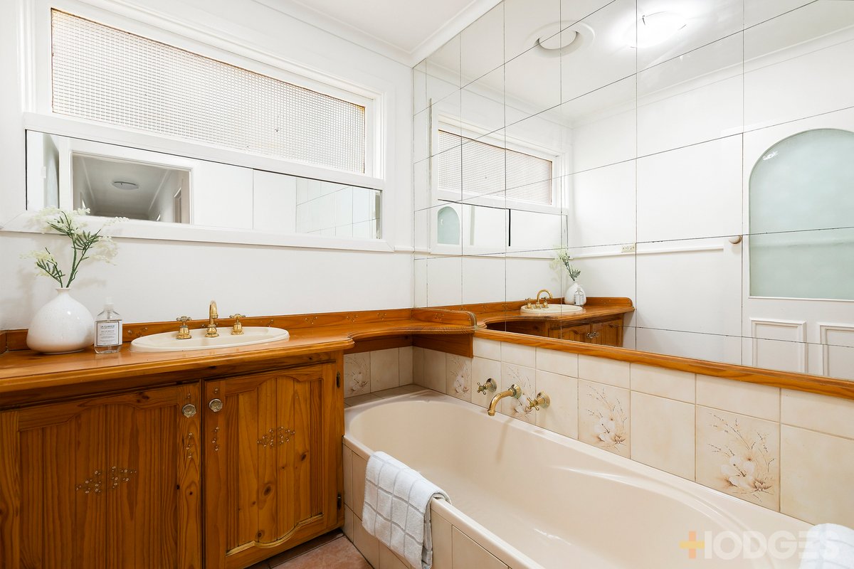 2 Ondine Court Keysborough - Residential for sale
