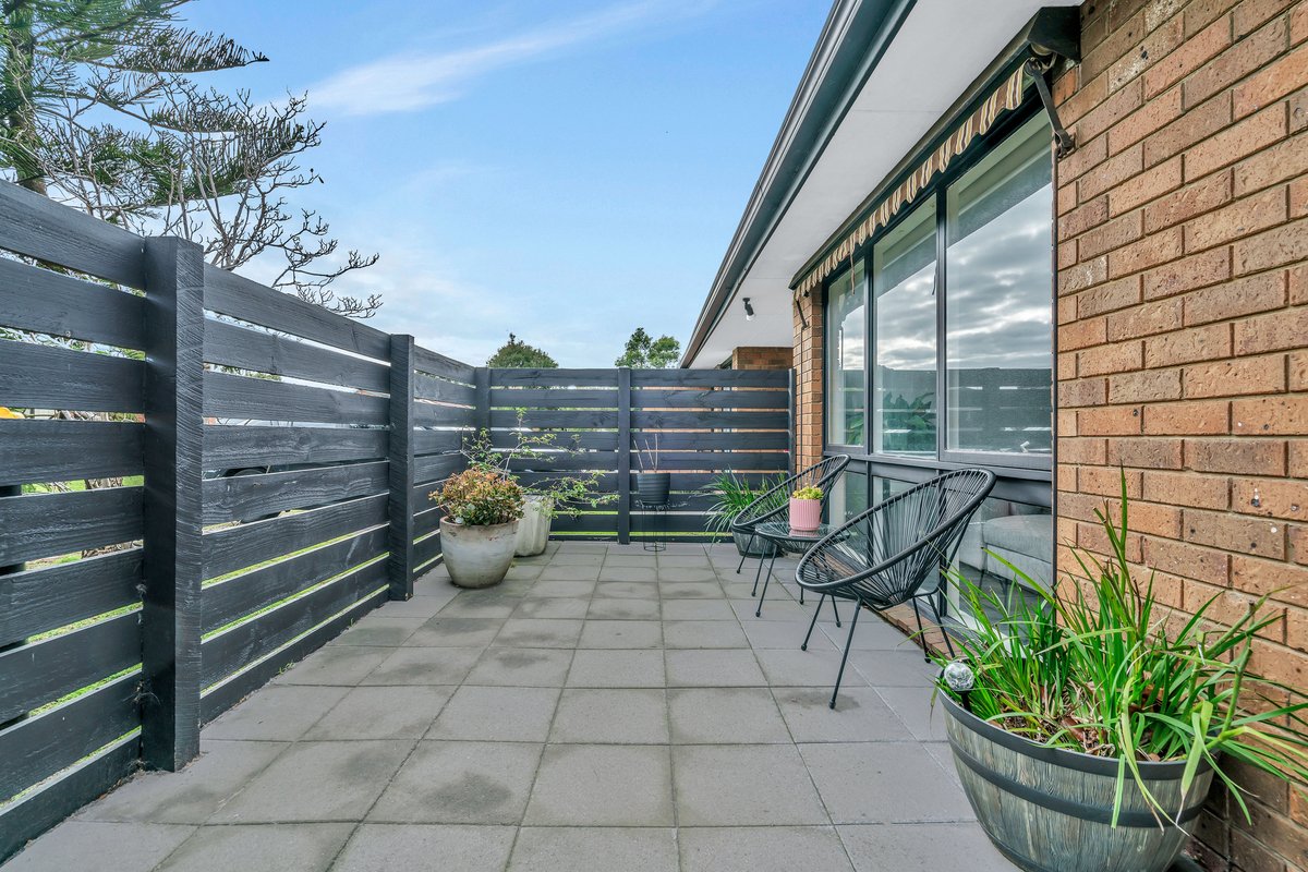 2 Orana Crescent Chelsea - Residential for sale