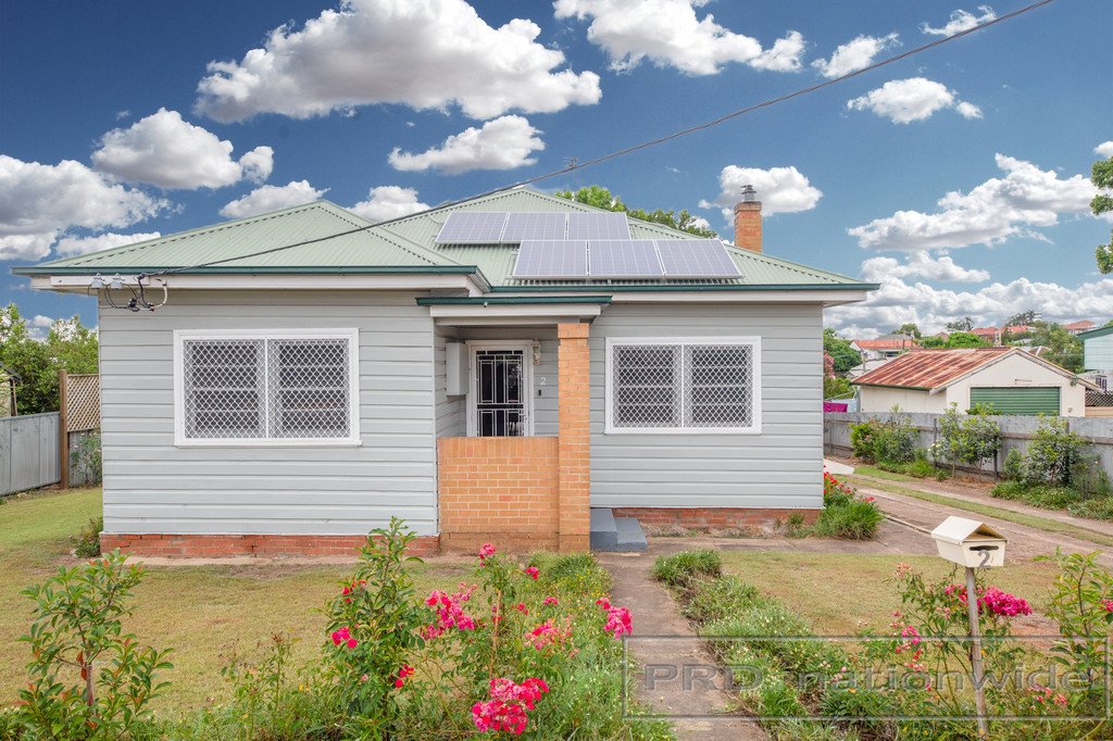 2 Russell St, TELARAH NSW 2320
