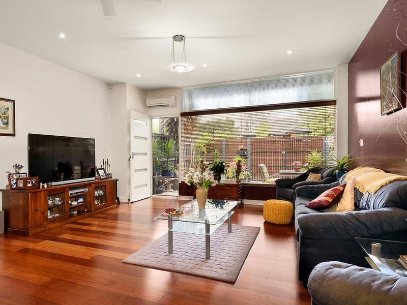 2 Sanicki Court BENTLEIGH EAST - Residential for sale