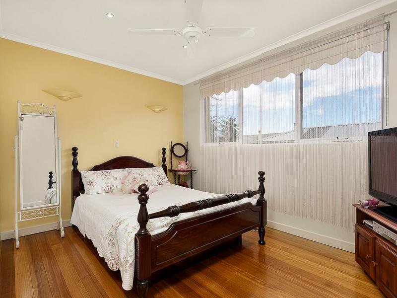 2 Sanicki Court BENTLEIGH EAST - Residential for sale