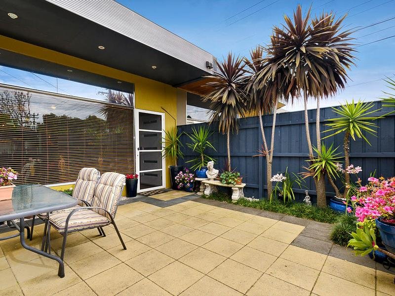 2 Sanicki Court BENTLEIGH EAST - Residential for sale