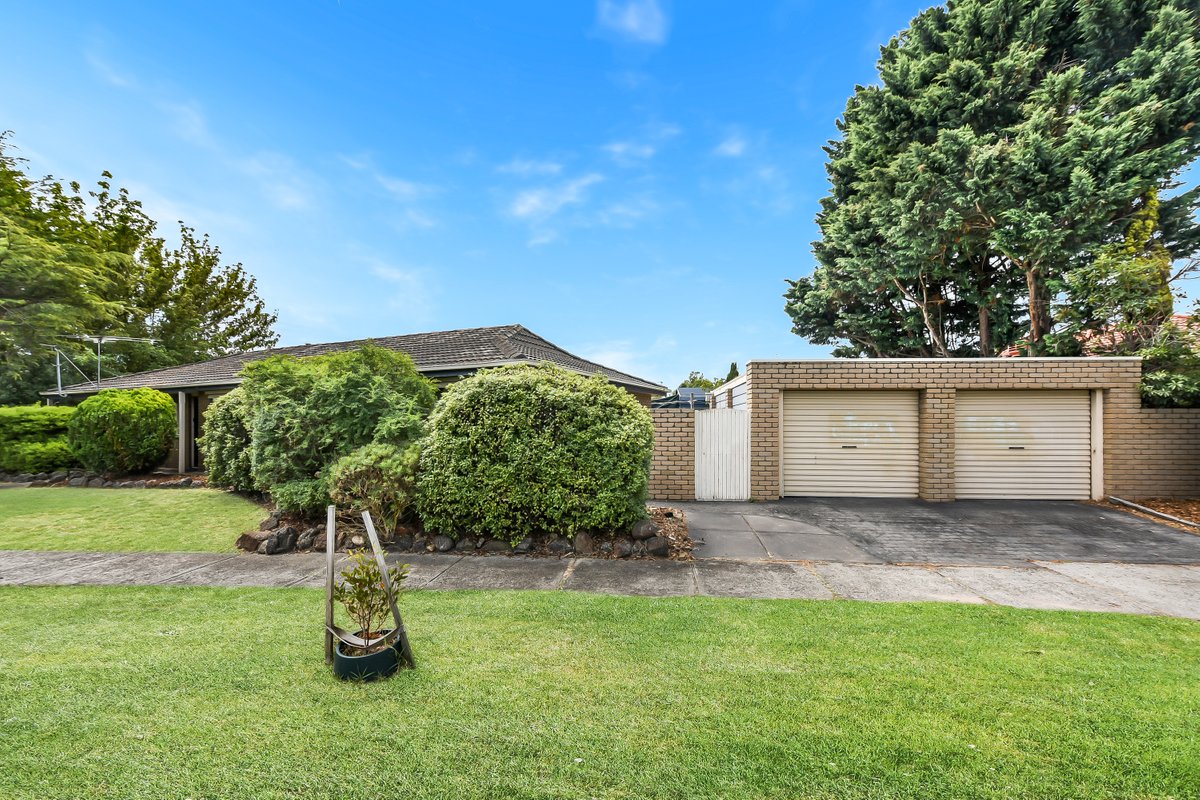 2 Shearwater Drive CARRUM DOWNS - Residential for sale