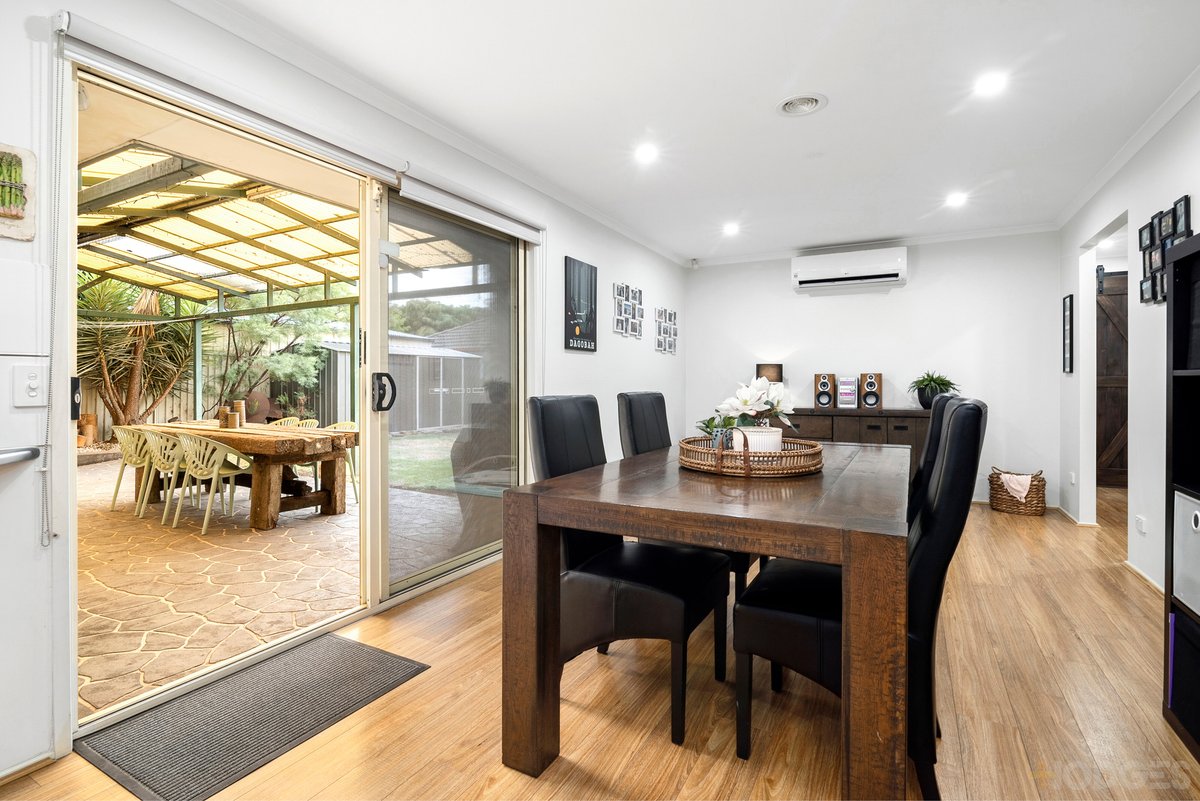 2 Silkwood Lane Craigieburn - Residential for sale
