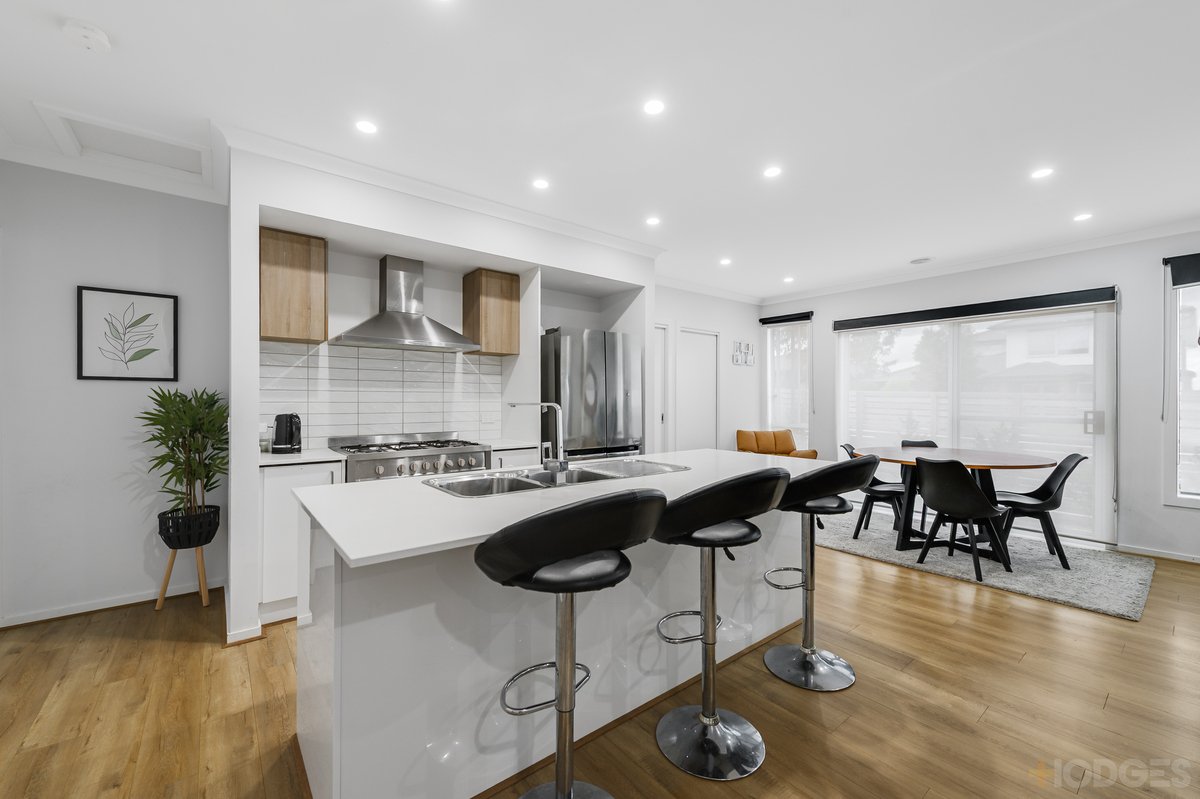 2 Stanmore Crescent Wyndham Vale - Residential for sale