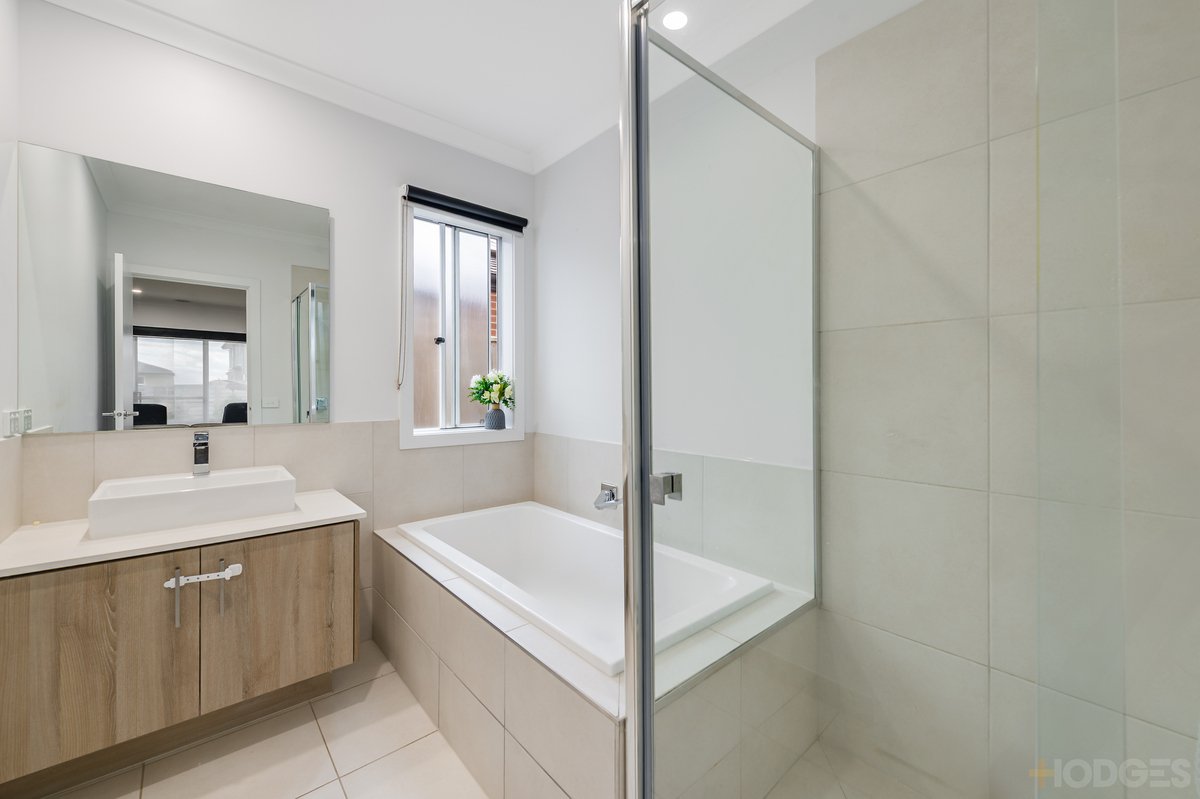 2 Stanmore Crescent Wyndham Vale - Residential for sale