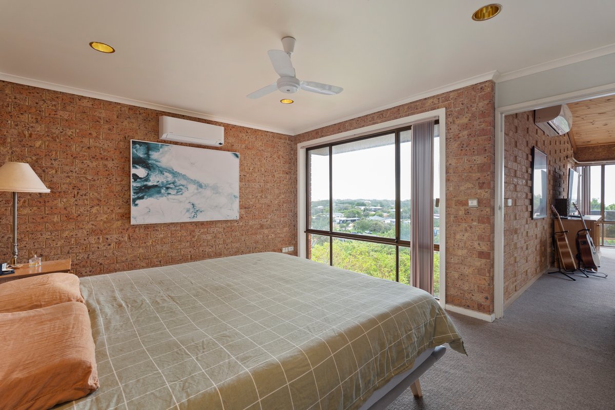 2 Tanderra Street RYE - Residential for lease