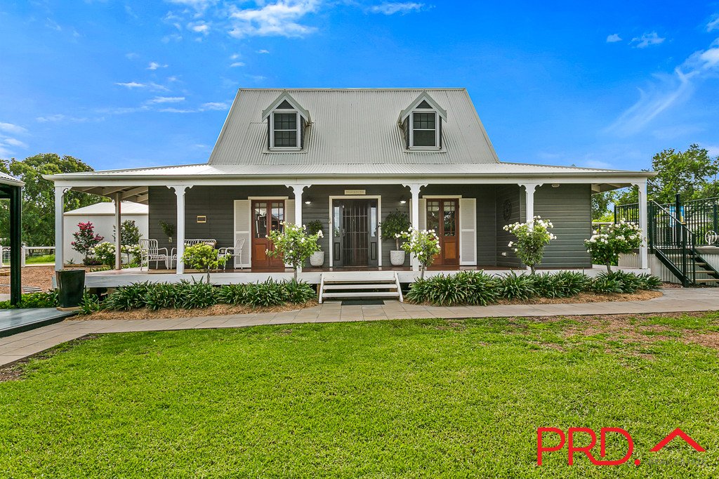 2 Tangaratta Street, DURI NSW 2344