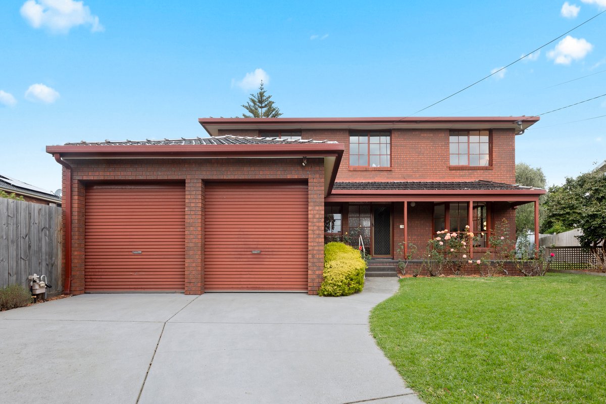 2 Todd Court Mentone - Residential for sale