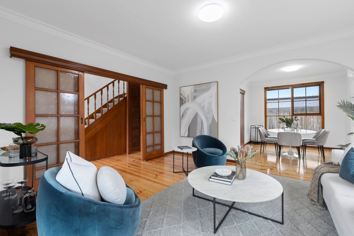 2 Todd Court Mentone - Residential for sale