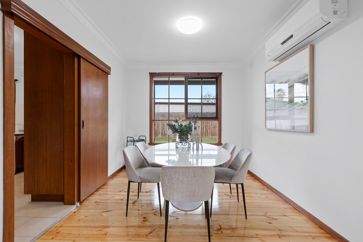 2 Todd Court Mentone - Residential for sale