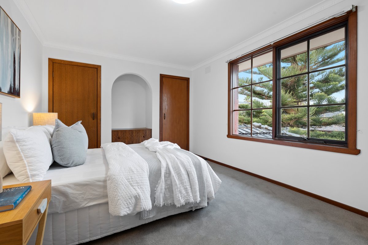 2 Todd Court Mentone - Residential for sale