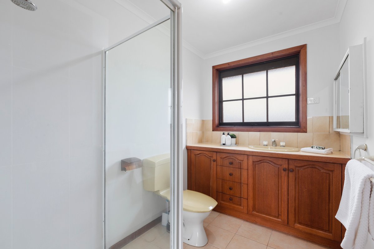 2 Todd Court Mentone - Residential for sale