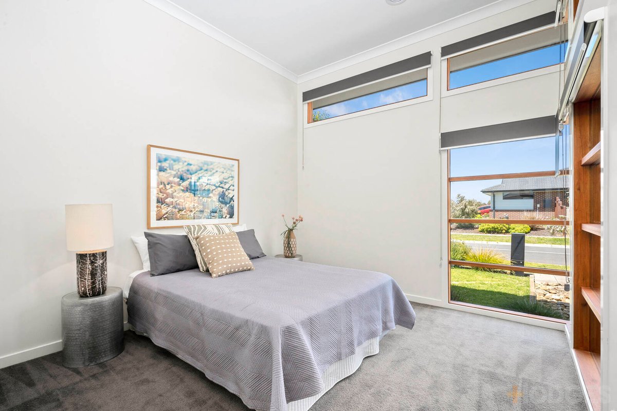 2 Tussock Lane Lara - Residential for sale