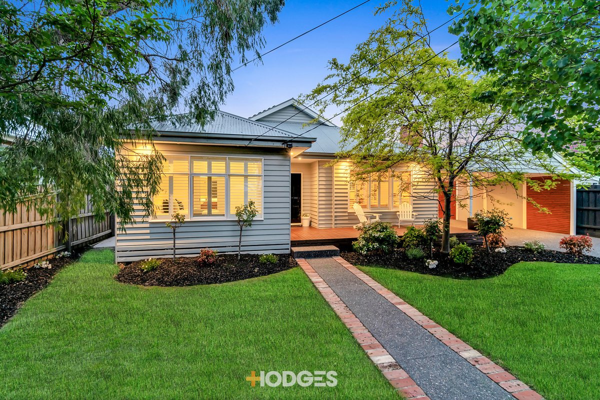 2 Waratah  Avenue Mordialloc - Residential for sale