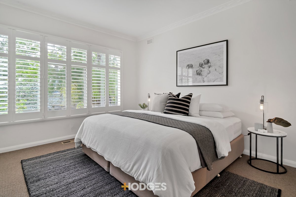 2 Waratah  Avenue Mordialloc - Residential for sale