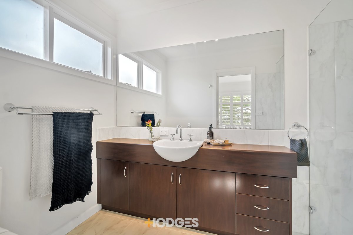2 Waratah  Avenue Mordialloc - Residential for sale