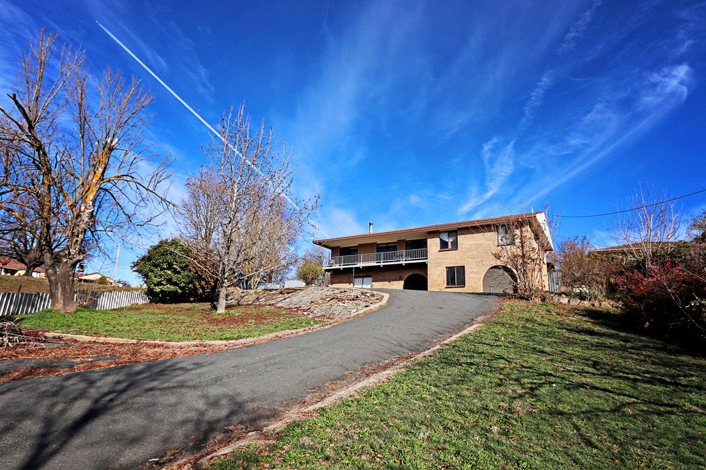 20 Albury Close, TUMBARUMBA NSW 2653