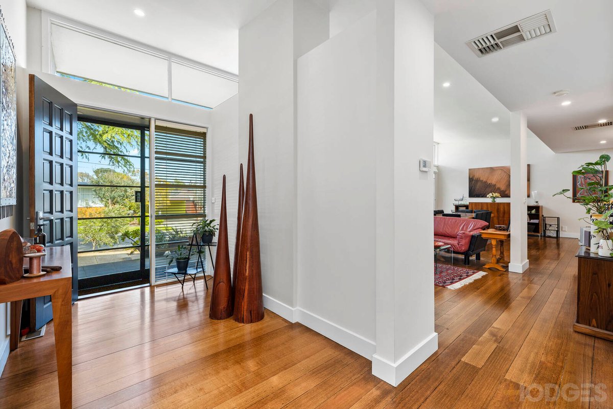 20 Bellaire Court Beaumaris - Residential for sale