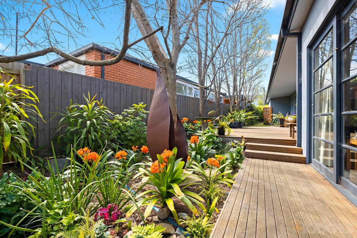 20 Bellaire Court Beaumaris - Residential for sale