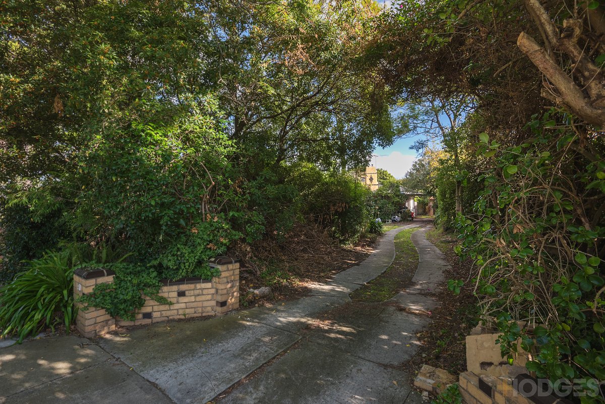 20 Camelia Grove Cheltenham - Residential for sale