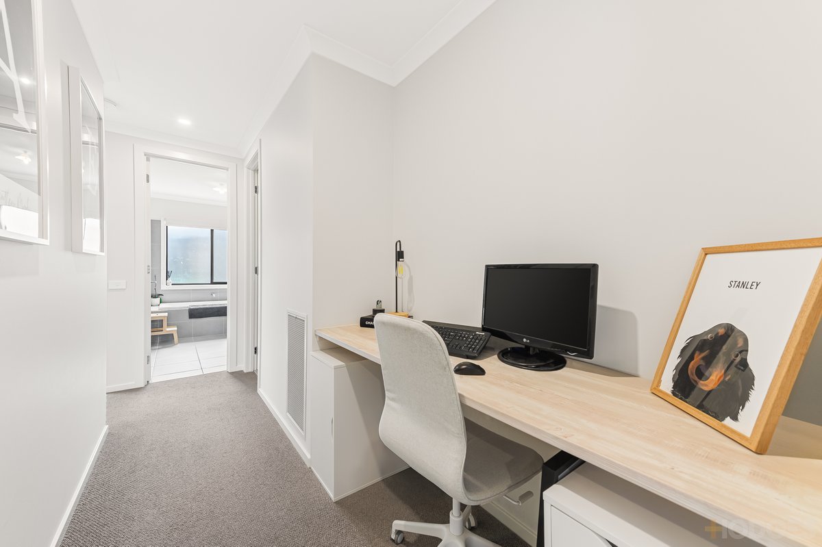 20 Corandirk Street Mambourin - Residential for sale