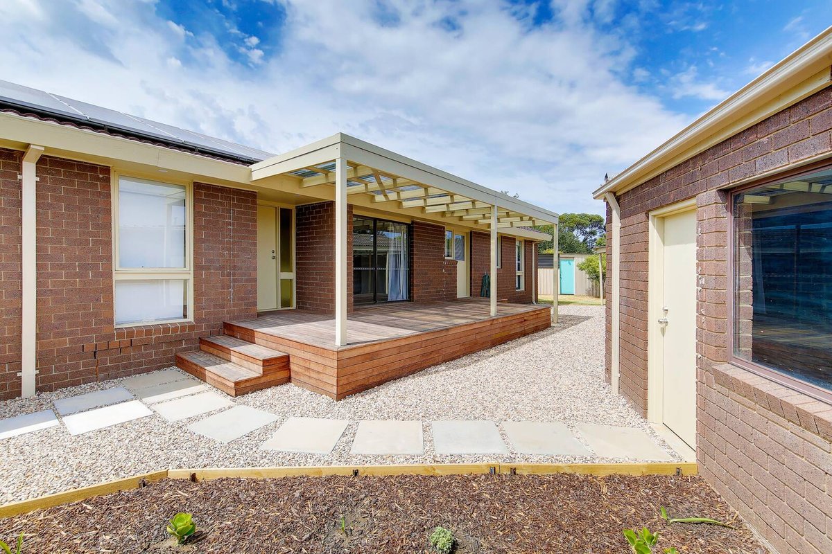 20 Dobell Crescent Werribee - Residential for sale