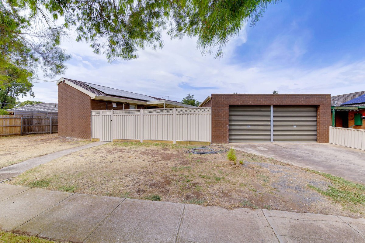 20 Dobell Crescent Werribee - Residential for sale