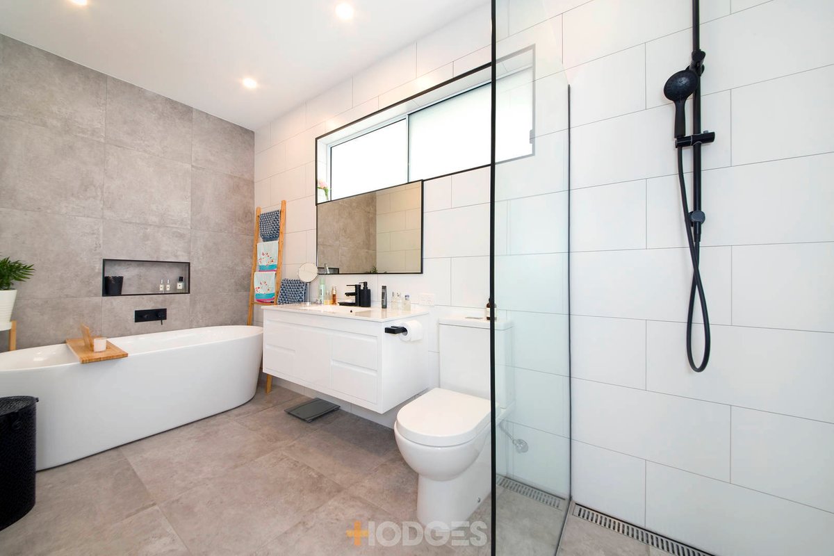 20 Erskine Avenue Cheltenham - Residential for sale