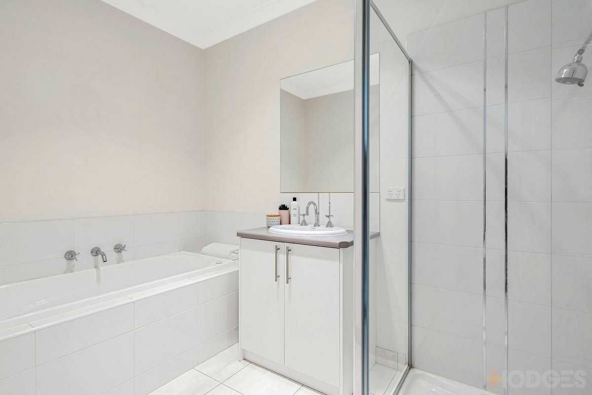 20 Raymond George Place Lara - Residential for sale