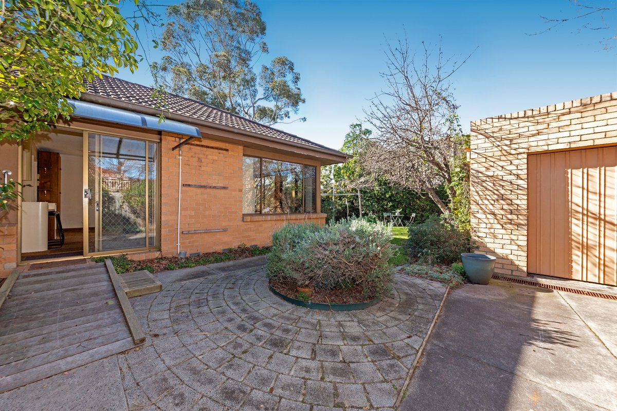 20 Seafoam Street Hampton East - Residential for sale