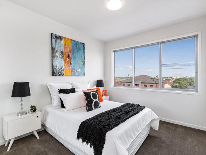 201 / 141 Stephen Street YARRAVILLE - Residential for sale