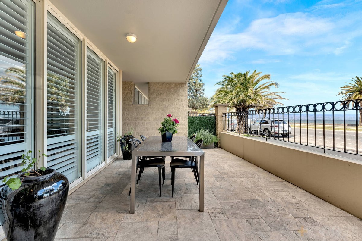 20 / 156 Beaconsfield Parade Albert Park - Residential for sale