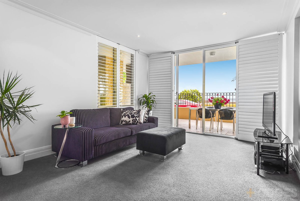 20 / 156 Beaconsfield Parade Albert Park - Residential for sale