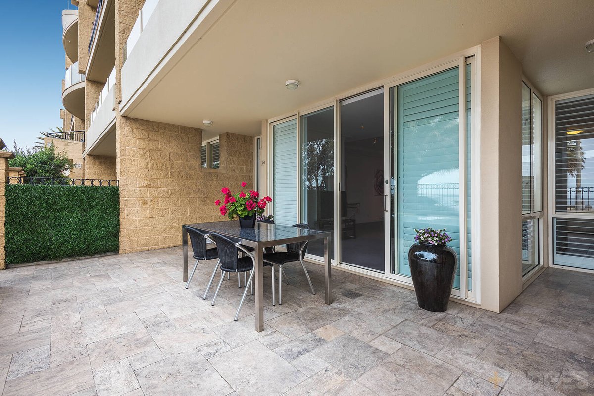 20 / 156 Beaconsfield Parade Albert Park - Residential for sale