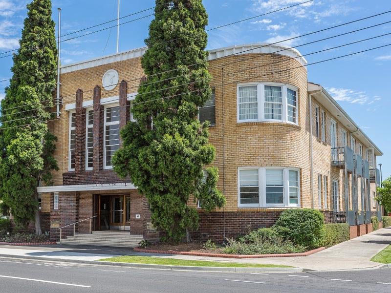 201 / 64 Cross Street FOOTSCRAY - Residential for sale