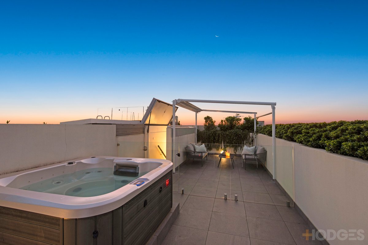 202 / 6 Fernhill Road Sandringham - Residential for sale
