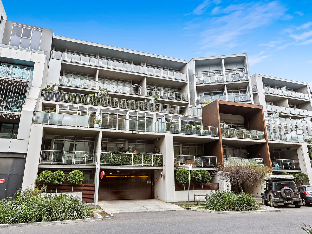 202 / 99 Nott Street PORT MELBOURNE - Residential for sale