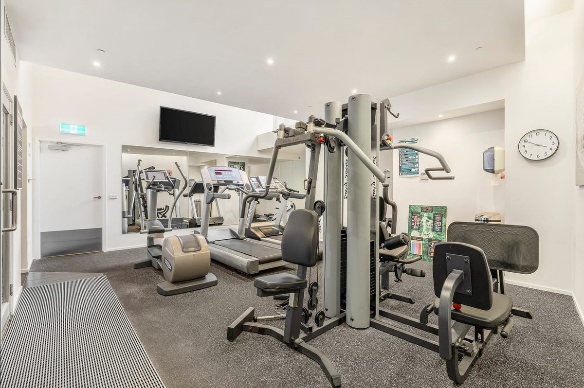 203 / 2 Albert Road South Melbourne - Residential for lease