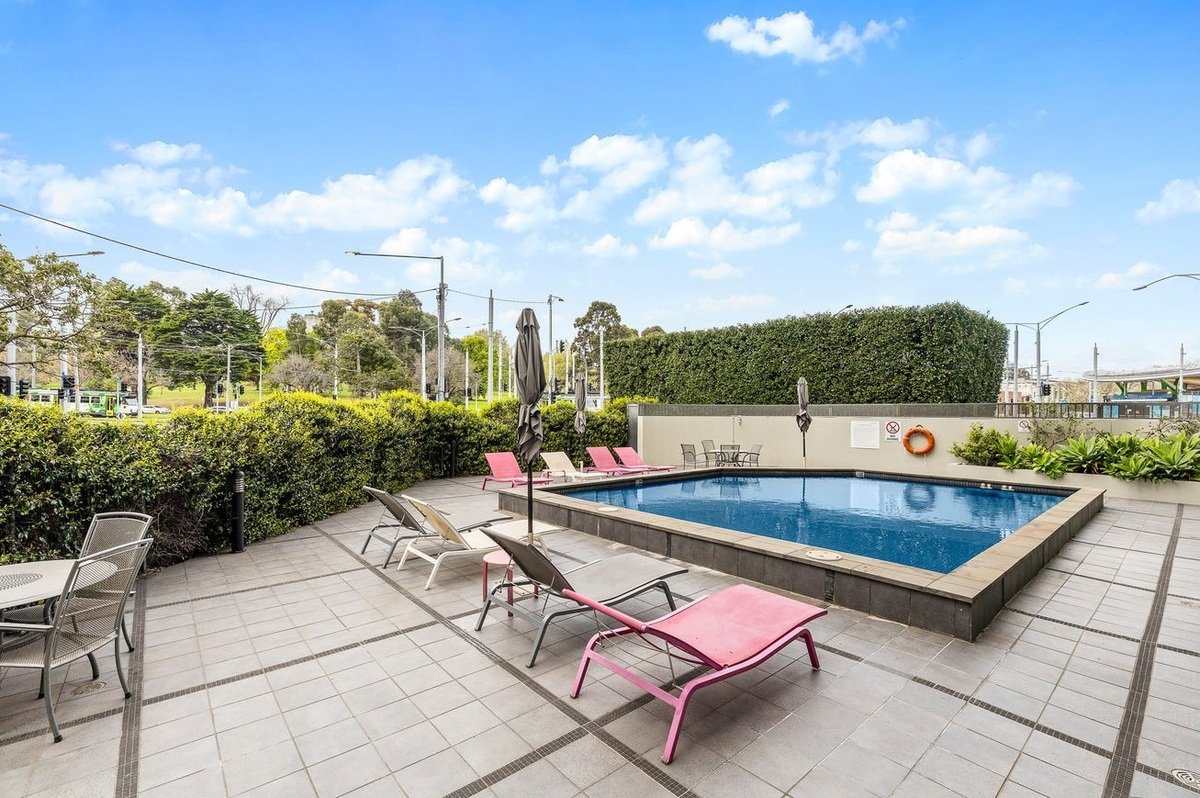 203 / 2 Albert Road South Melbourne - Residential for lease