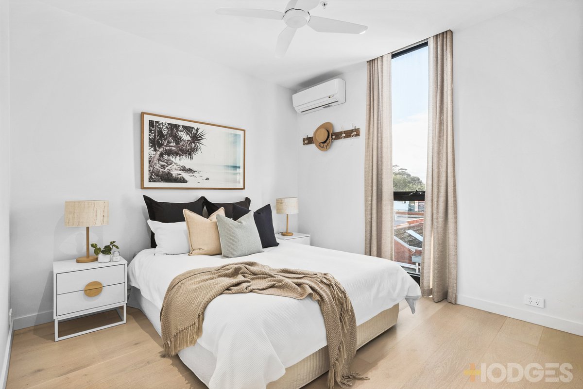 203 / 25 Small Street Hampton - Residential for sale