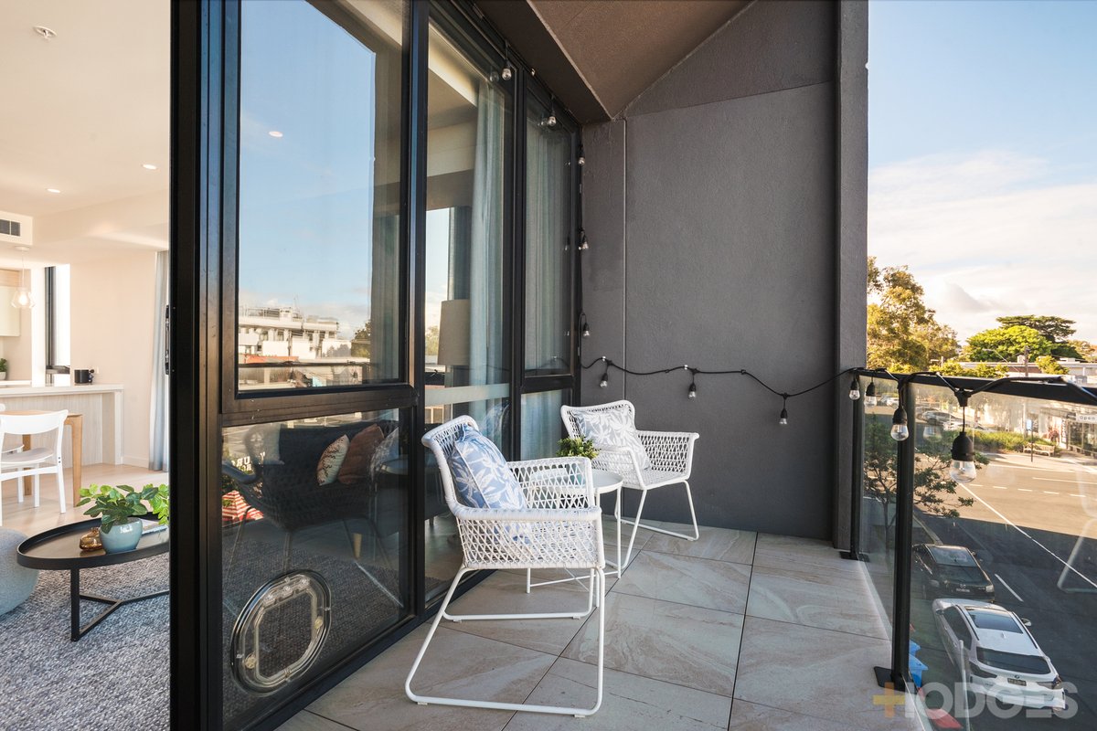 203 / 25 Small Street Hampton - Residential for sale
