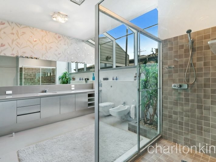 204 Esplanade BRIGHTON - Residential for sale
