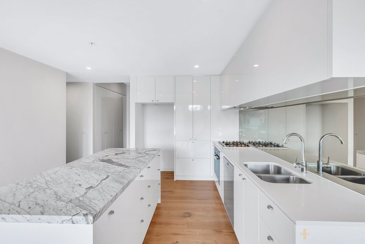 20 / 472 Beach Road Beaumaris - Residential for sale